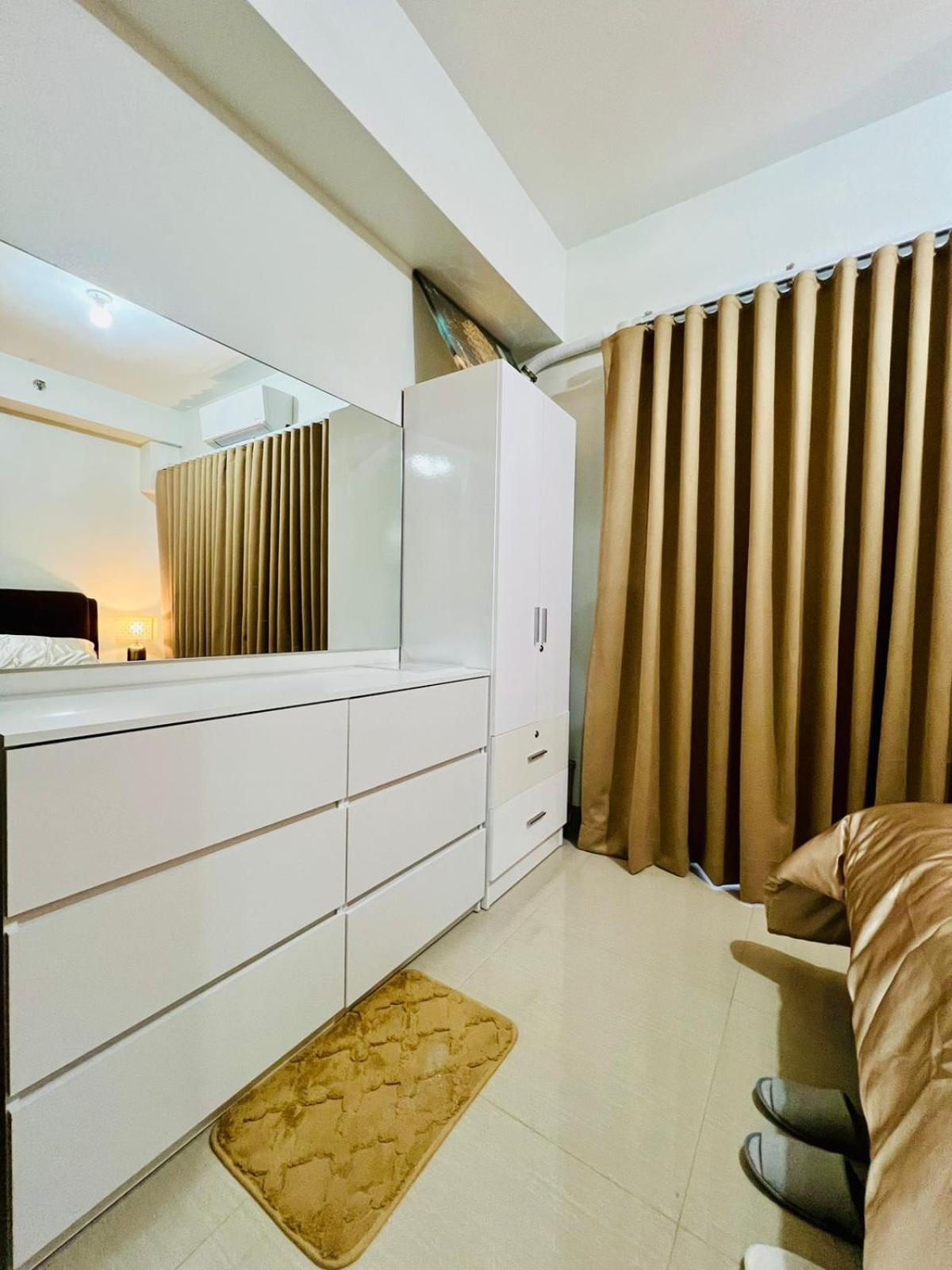 Shore 2 Residences Tower 2 Пасай Экстерьер фото